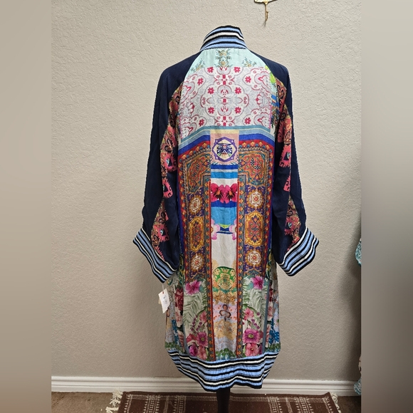 JOHNNY WAS NWT Printed Silk FIORI LONG COAT Duster REVERSIBLE Kimono Small - Picture 9 of 16